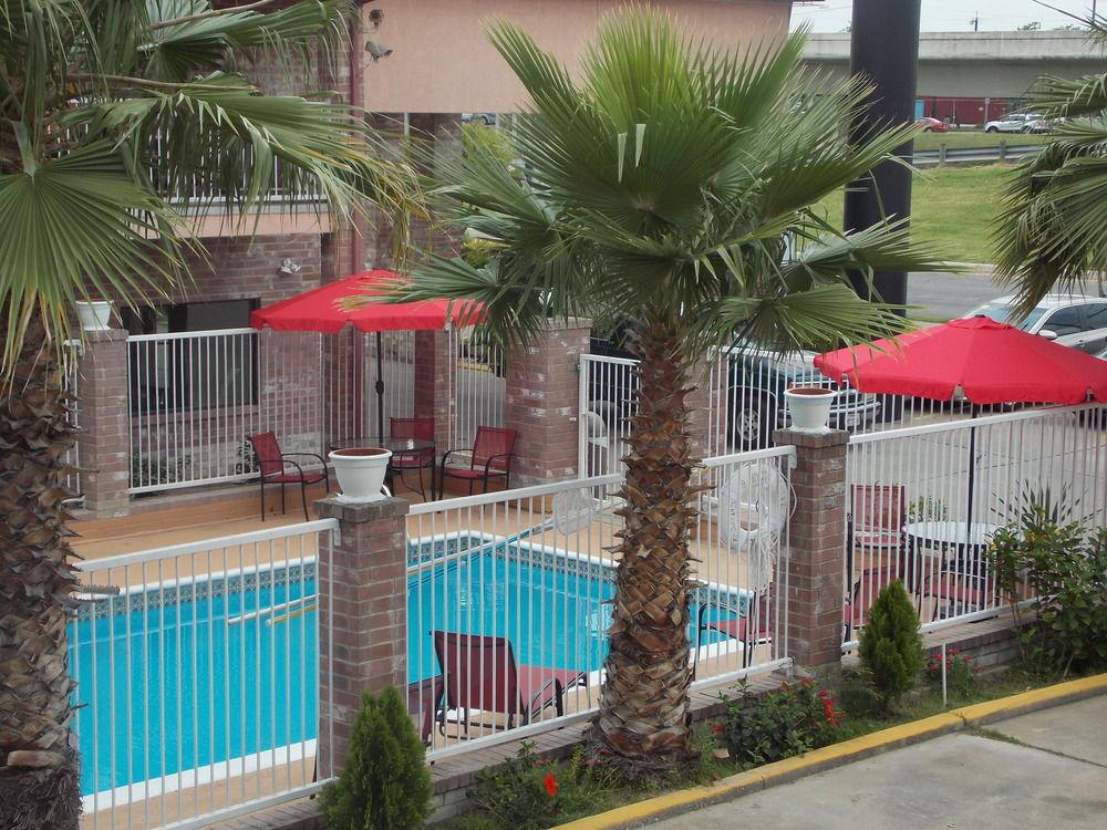 Econo Lodge Inn & Suites Downtown San Antonio Ngoại thất bức ảnh