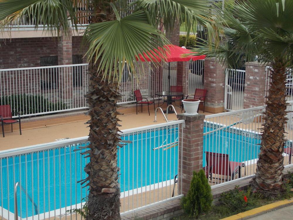 Econo Lodge Inn & Suites Downtown San Antonio Ngoại thất bức ảnh