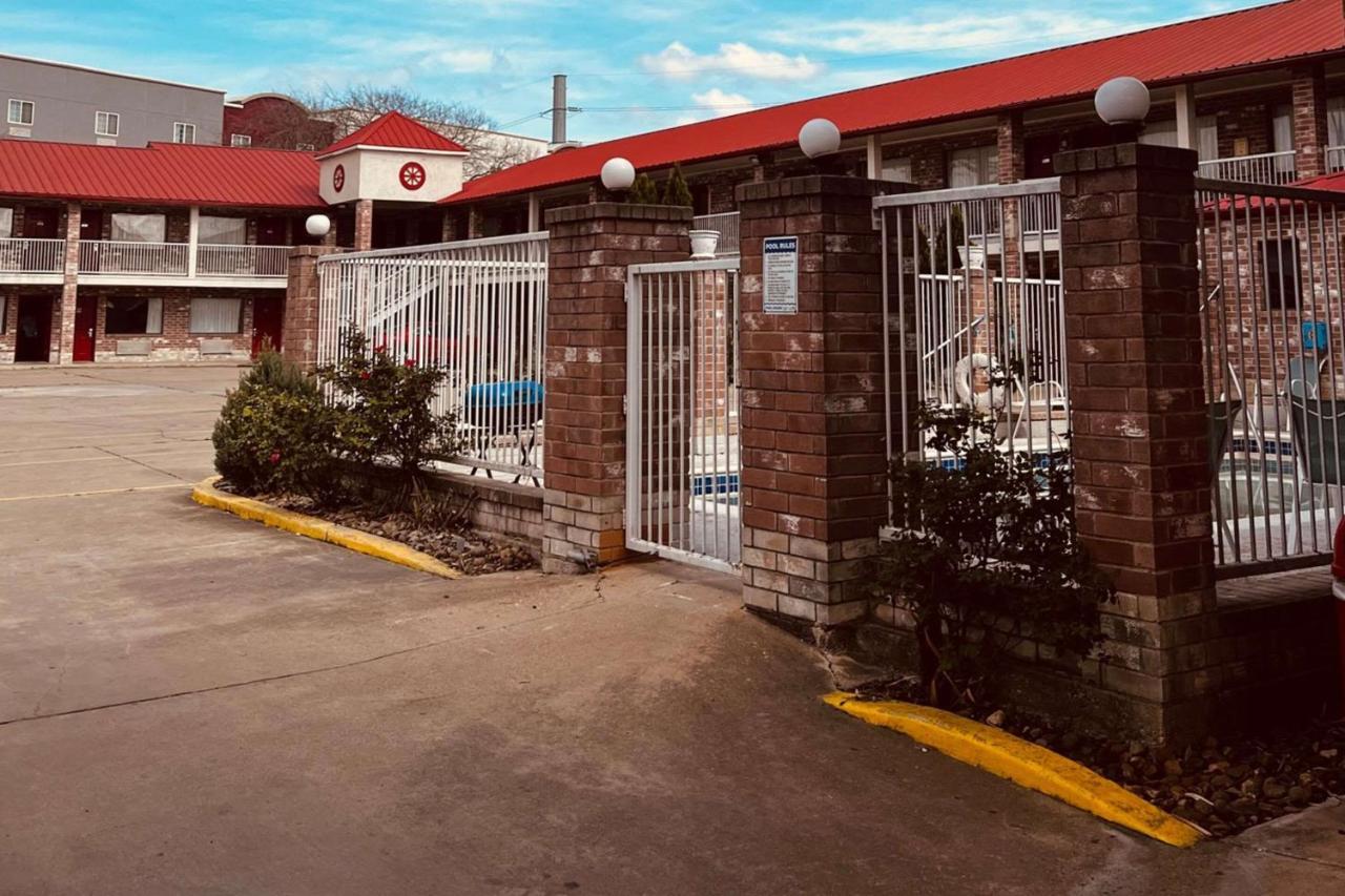 Econo Lodge Inn & Suites Downtown San Antonio Ngoại thất bức ảnh